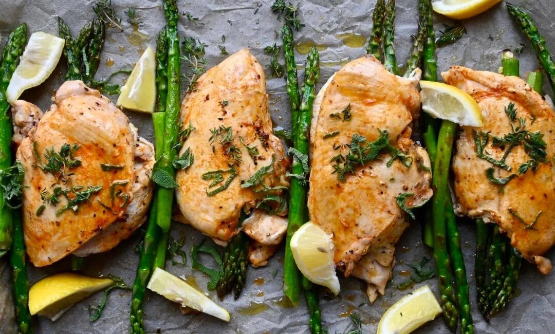 PECHUGAS DE POLLO RELLENAS DE ESPÁRRAGOS